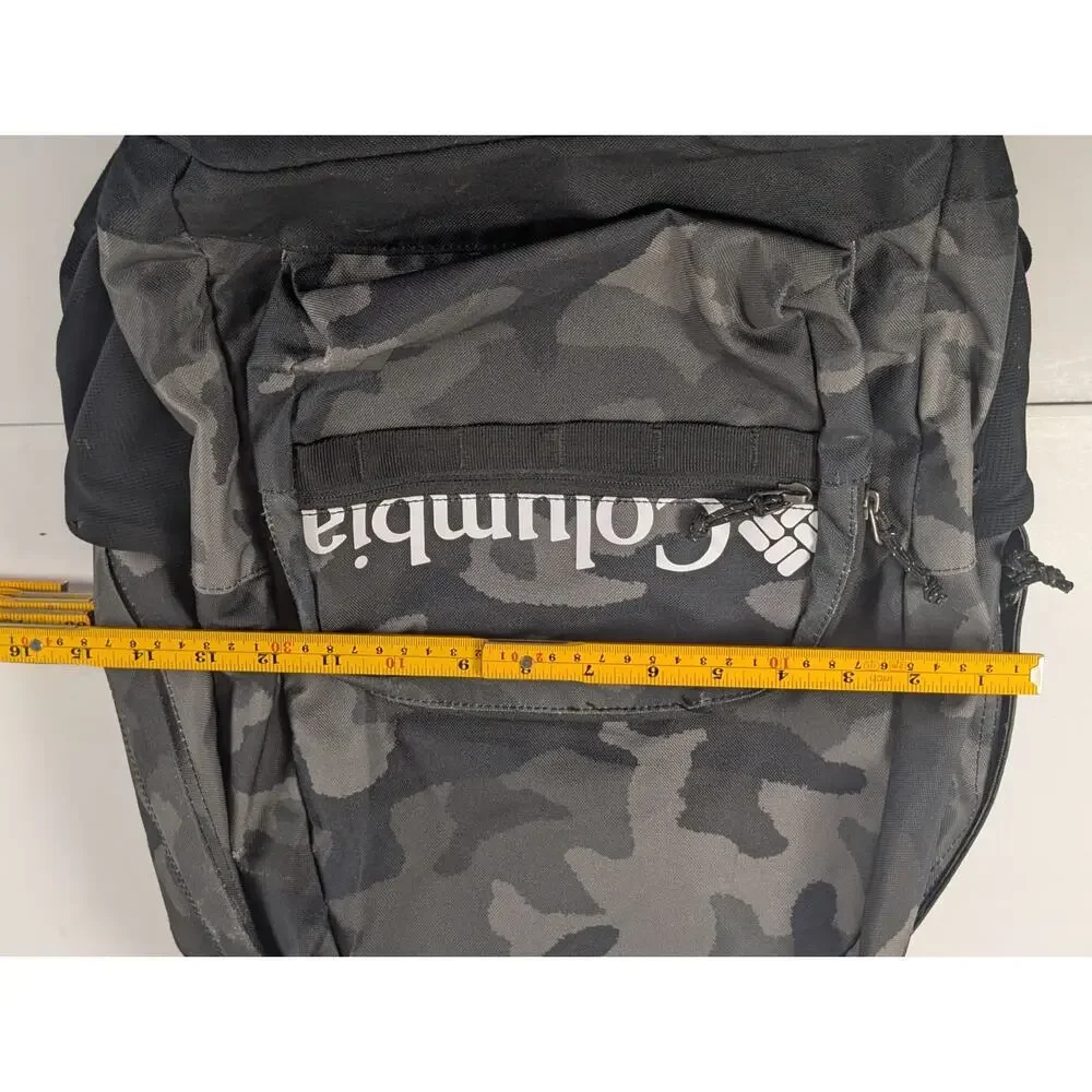 Columbia Zigzag 30L Backpack Black Gray Camo 15